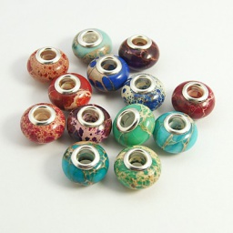 Бусина Пандора