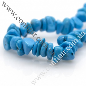 Бусины 7~14*6~10 мм Бирюза Синьцзян натуральный камень чипсы окрашенные, отв. 1 мм