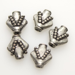 Бусины металлические разделители, 11*9*4 мм, бюст, тибетский стиль, Цвет: серебро, отв. 2 мм