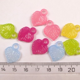 Акриловые подвески