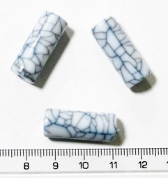 Акриловые бусины 25*10 мм
